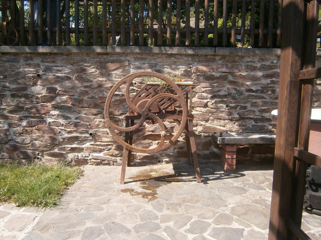 Ferienhaus Schneiders Kröv Стая снимка